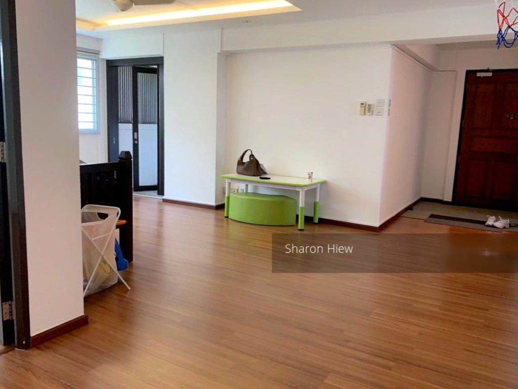 Serangoon Central thumbnail photo